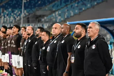 أسامة نبيه وحمادة أنور يطيران إلى تشيلي لحضور قرعة كأس العالم للشباب